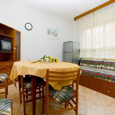 In 24539 Apartment